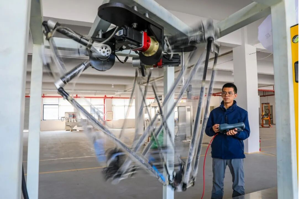 Robotics market report